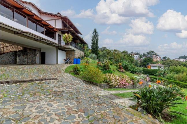 Fincas y Casas Campestres, Venta en Yumbo