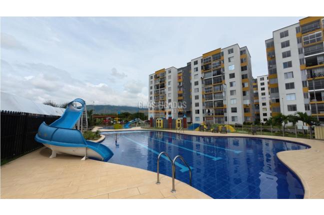 Apartamentos, Venta en Jamundí