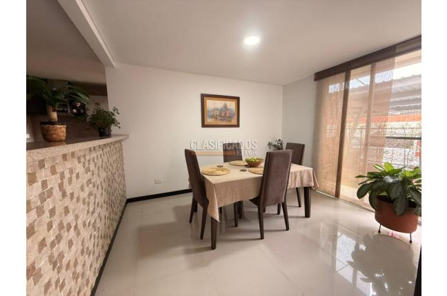 Casas, Venta en Las Quintas de Don Simón