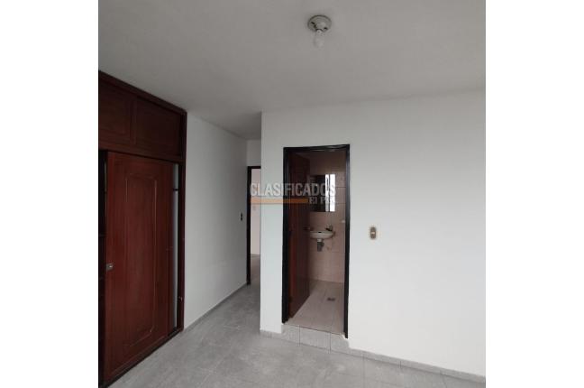 Apartamentos, Alquiler, Atanasio Girardot - $800.000