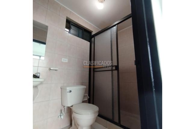 Apartamentos, Alquiler, Atanasio Girardot - $800.000