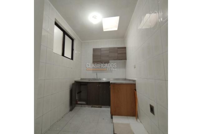 Apartamentos, Alquiler, Atanasio Girardot - $800.000