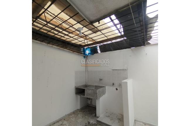 Apartamentos, Alquiler, Atanasio Girardot - $800.000