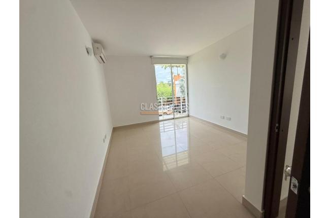 Casas, Alquiler en Ciudad Jardín