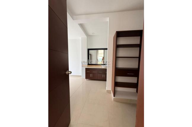 Casas, Alquiler, Ciudad Jardín - $8.000.000