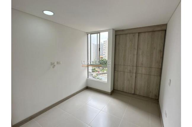 Apartamentos, Venta, La Flora - $640.000.000