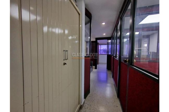 Oficinas y Consultorios, Alquiler, San Vicente - $2.600.000