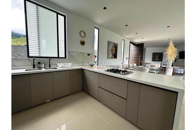 Fincas y Casas Campestres, Venta, Calima (Darién) - $2.300.000.000