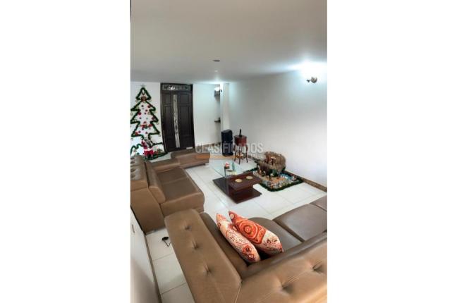 Casas, Venta, Villa de Guadalupe - $690.000.000