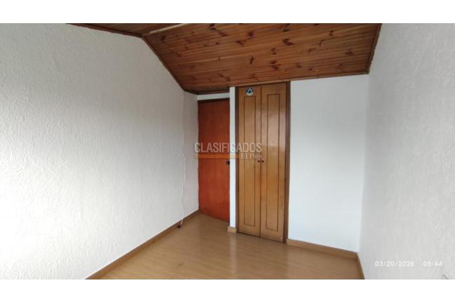 Casas, Alquiler, Bogotá - $2.500.000