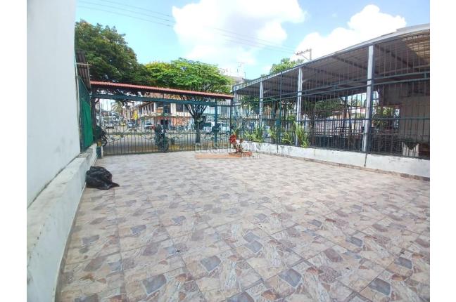 Casas, Alquiler en Prados de Oriente