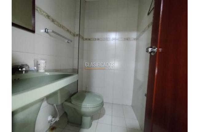 Oficinas y Consultorios, Alquiler, San Vicente - $2.600.000