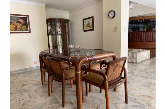 Casas, Venta, Santa Bárbara - $2.500.000.000