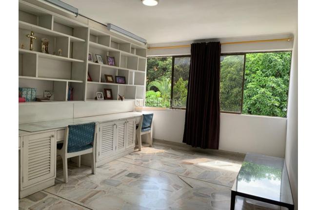 Casas, Venta, Santa Bárbara - $2.500.000.000