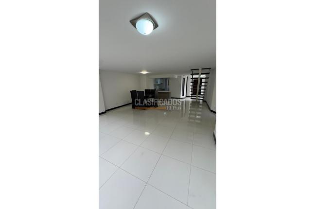 Apartamentos, Venta, Centenario - $520.000.000