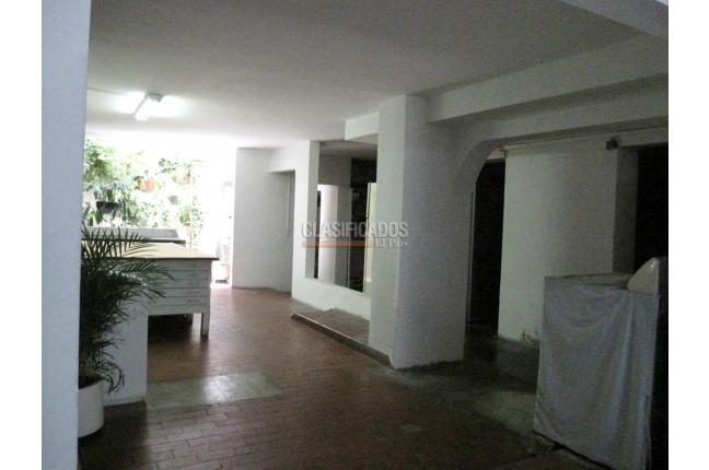 Locales y Bodegas, Alquiler, Santa Mónica Norte - $1.700.000