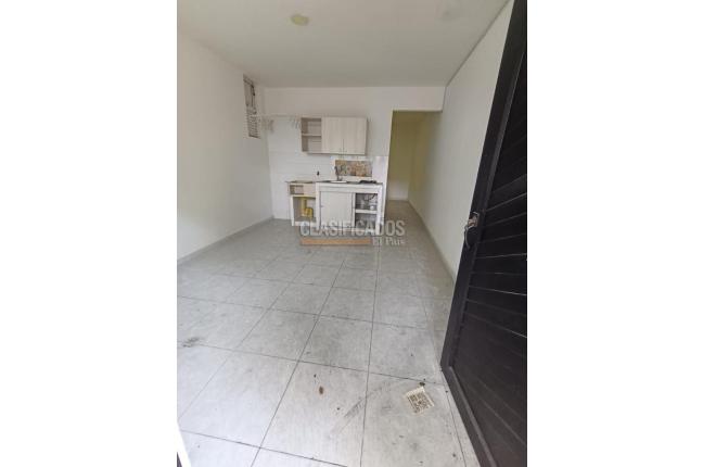 Apartaestudios, Alquiler, Las Delicias - $840.000