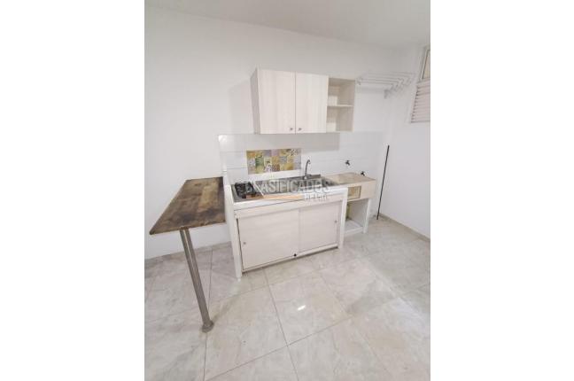 Apartaestudios, Alquiler, Las Delicias - $840.000