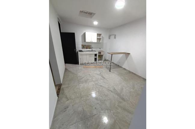 Apartaestudios, Alquiler, Las Delicias - $840.000