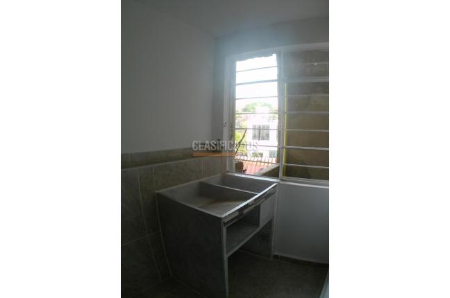 Casas, Alquiler, San Cayetano - $1.500.000