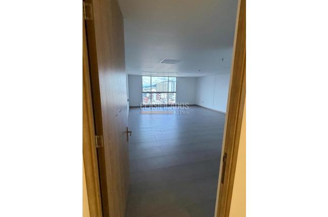 Oficinas y Consultorios, Alquiler, Pereira - $4.600.000