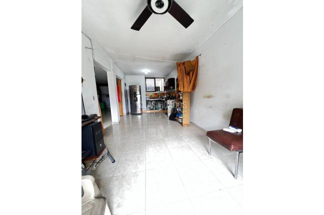 Casas, Venta en La Esmeralda