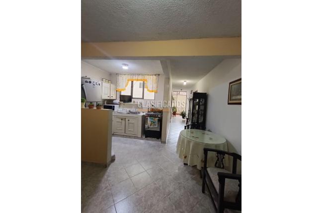 Casas, Venta, Alférez Real - $495.000.000