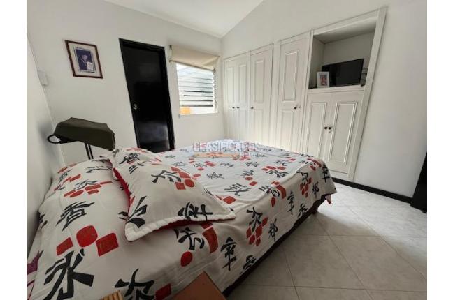 Casas, Venta, La Merced - $1.050.000.000