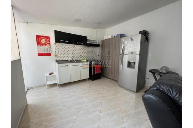 Casas, Venta, La Merced - $1.050.000.000