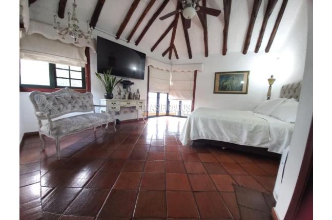 Casas, Venta, Ciudad Jardín - $1.950.000.000