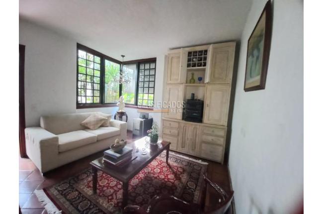 Casas, Venta, Ciudad Jardín - $1.950.000.000