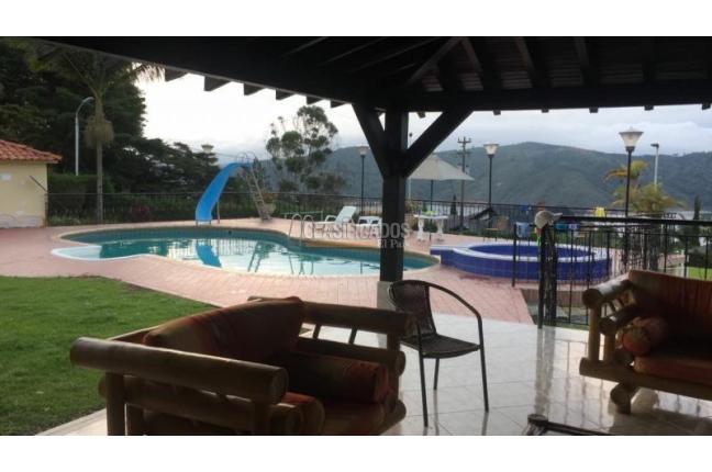 Fincas y Casas Campestres, Venta, Calima (Darién) - $1.900.000.000