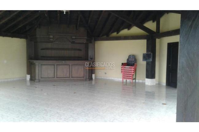 Fincas y Casas Campestres, Venta, Calima (Darién) - $1.900.000.000