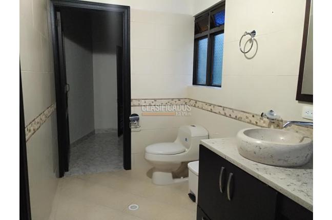 Fincas y Casas Campestres, Venta, Calima (Darién) - $1.900.000.000