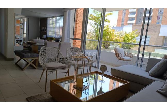 Apartamentos, Venta en Valle del Lili