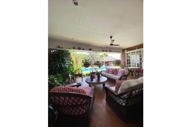 Casas, Venta en Ciudad Jardín