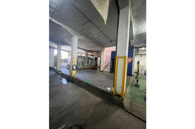 Locales y Bodegas, Venta, San Nicolás - $3.040.000.000