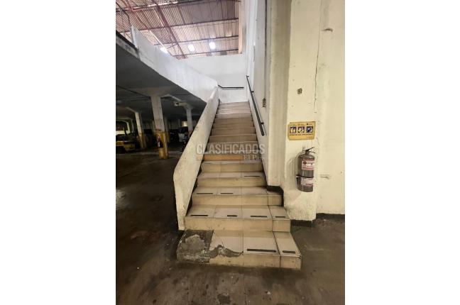 Locales y Bodegas, Venta, San Nicolás - $3.040.000.000