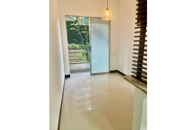 Apartaestudios, Alquiler en Cristales