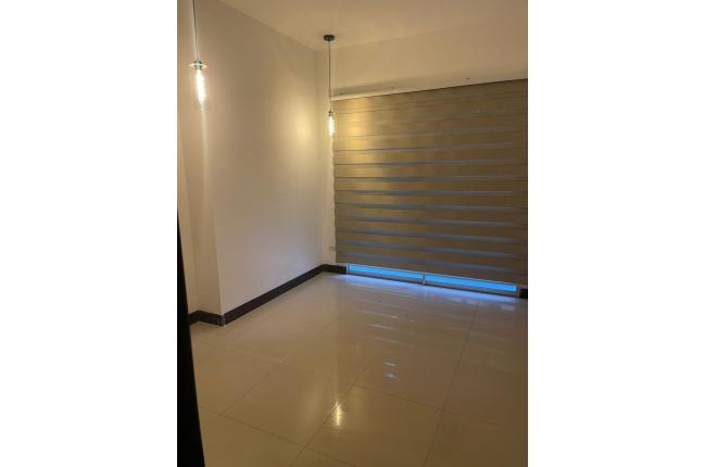 Apartaestudios, Alquiler, Cristales