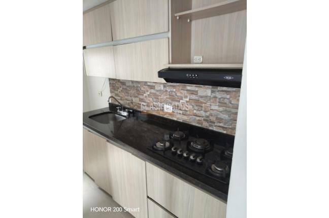 Apartamentos, Alquiler, Ciudad Pacifica - $1.200.000