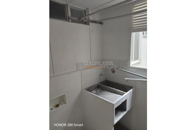 Apartamentos, Alquiler, Ciudad Pacifica - $1.200.000