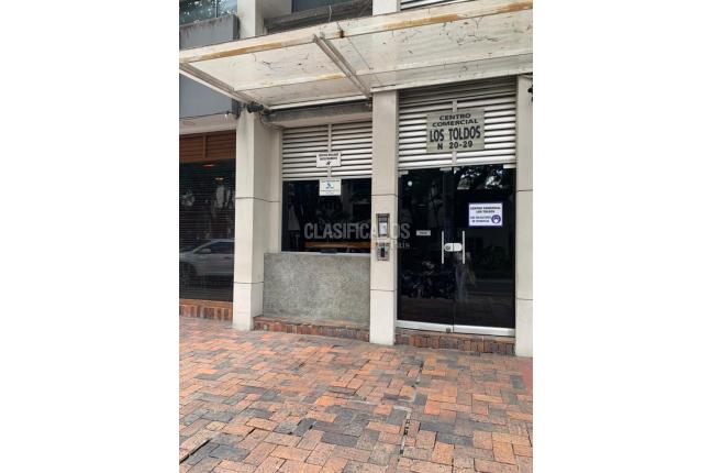 Oficinas y Consultorios, Alquiler en Santa Mónica Residencial