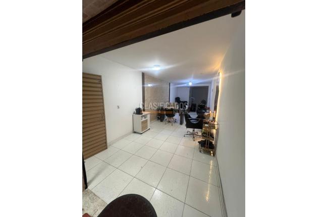 Locales y Bodegas, Alquiler, Nueva Base - $1.250.000