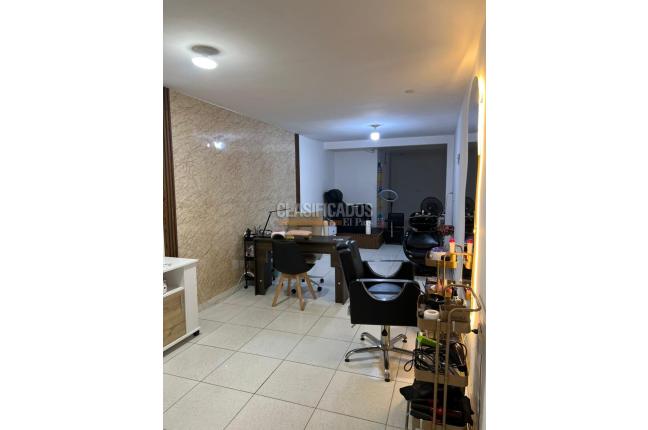 Locales y Bodegas, Alquiler, Nueva Base - $1.250.000