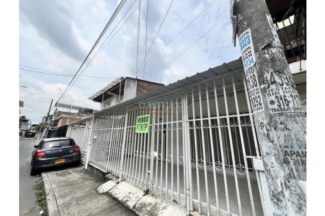 Casas, Venta, La Esmeralda - $320.000.000