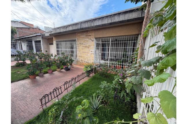 Casas, Venta, La Flora - $700.000.000