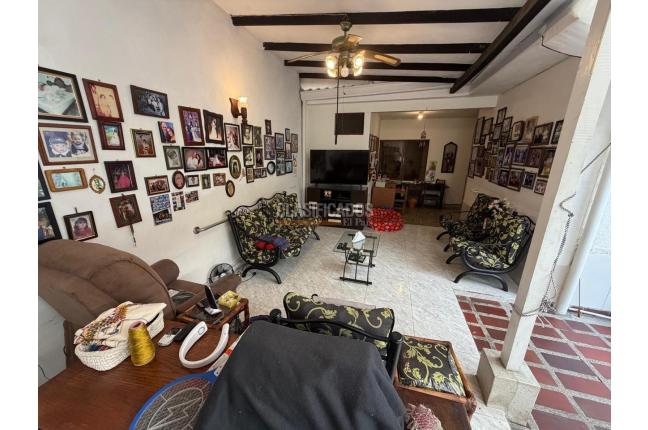 Casas, Venta, La Flora - $700.000.000