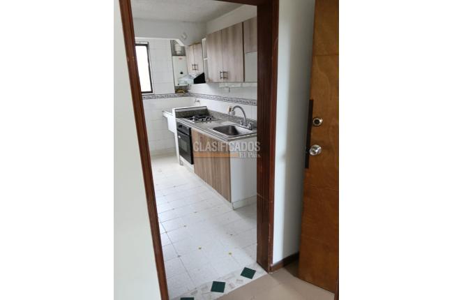 Apartamentos, Alquiler, Primero de Mayo - $1.600.000