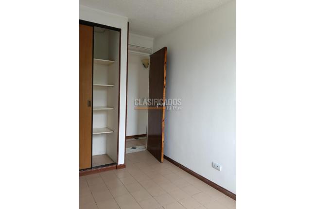Apartamentos, Alquiler, Primero de Mayo - $1.600.000